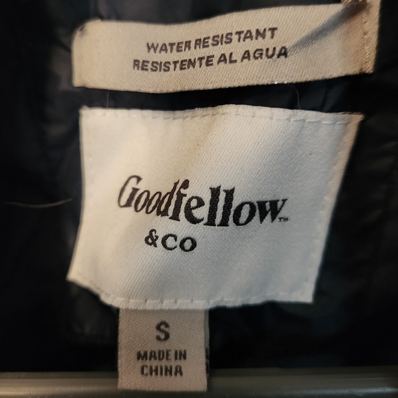 Mens puffer vest sz Small - Picture 2 of 2